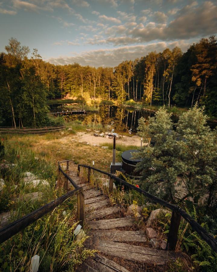 Osada Skoczkowo Komfortowe Domki Z Jacuzzi Nad Jeziorem- Sauna- Balia- Prywatny Staw Wedkarski Podiazy Exterior foto