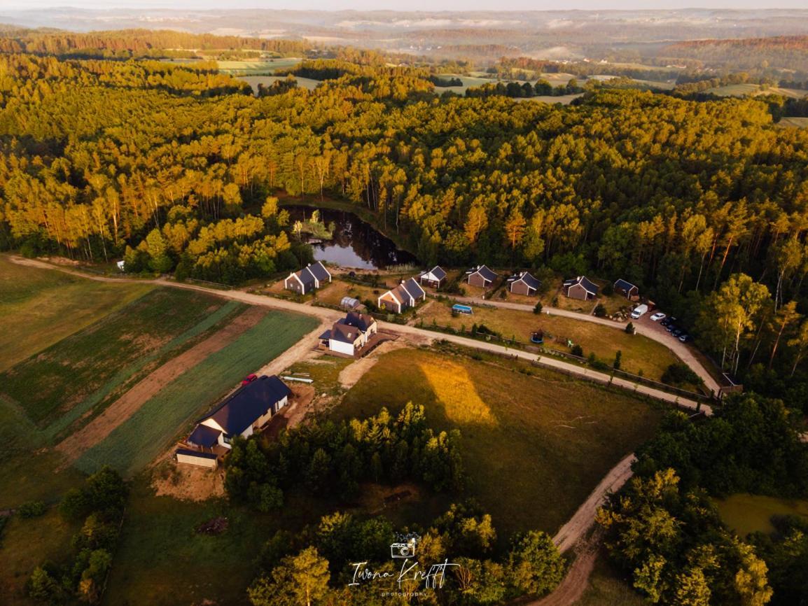 Osada Skoczkowo Komfortowe Domki Z Jacuzzi Nad Jeziorem- Sauna- Balia- Prywatny Staw Wedkarski Podiazy Exterior foto