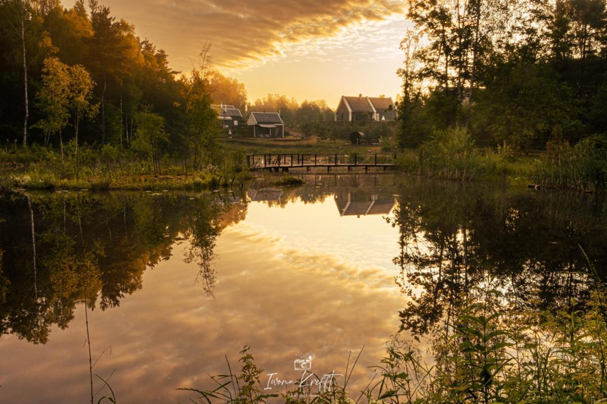 Osada Skoczkowo Komfortowe Domki Z Jacuzzi Nad Jeziorem- Sauna- Balia- Prywatny Staw Wedkarski Podiazy Exterior foto